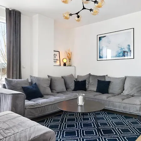 Apartment Vesiroosi Penthouse By River Parnu
