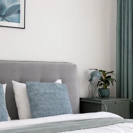 Vesiroosi Penthouse By River Apartamento Pärnu