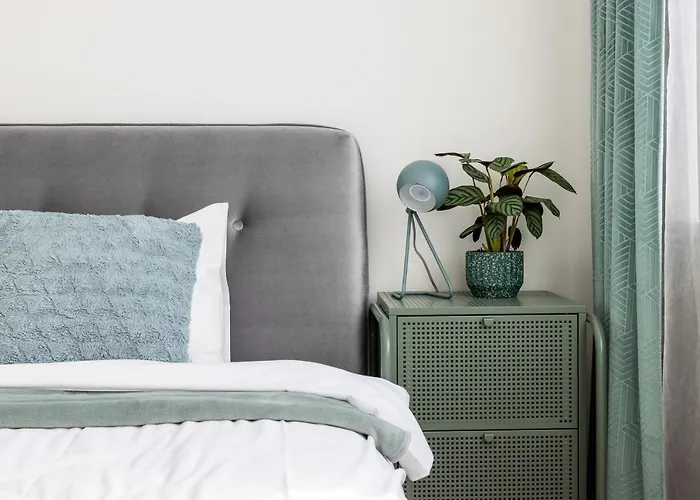 Vesiroosi Penthouse By River